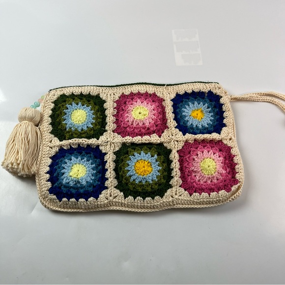 Handmade Granny Square Crochet Bag - Picture 4 of 11